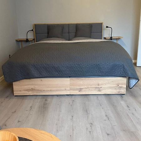 Schoenes Appartement Am Stadtpark Bochum Bagian luar foto